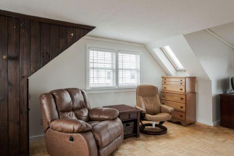 21 Bayview Avenue York ME 03909