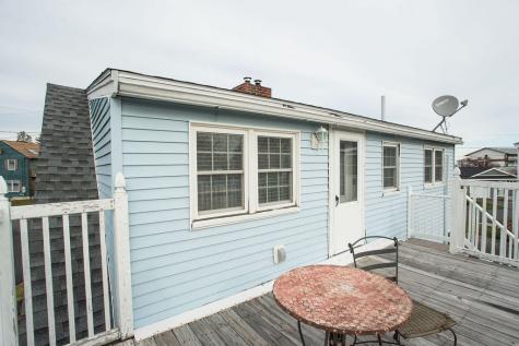 21 Bayview Avenue York ME 03909