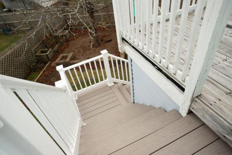 21 Bayview Avenue York ME 03909