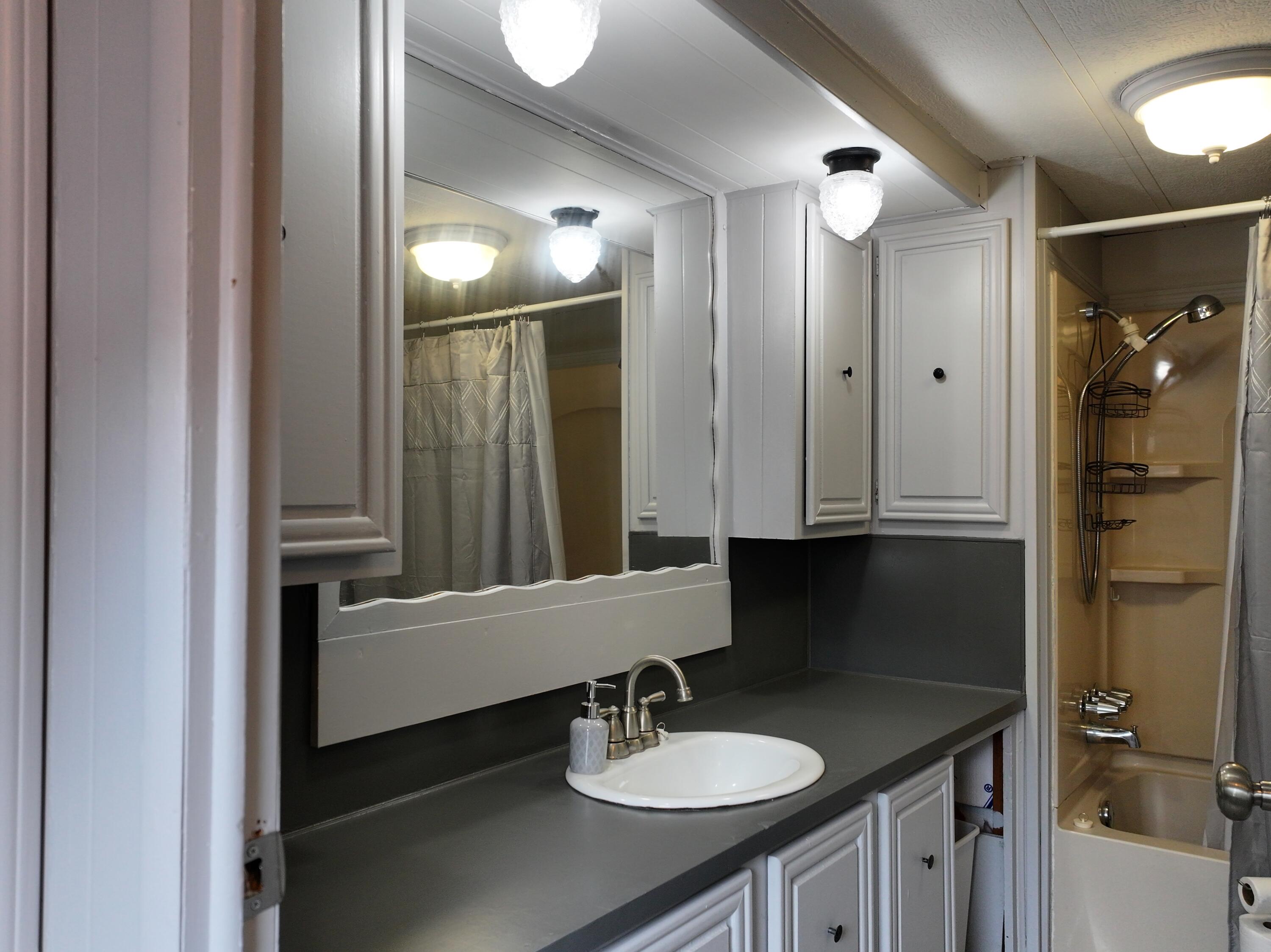 16 Raven Road Augusta ME 04330