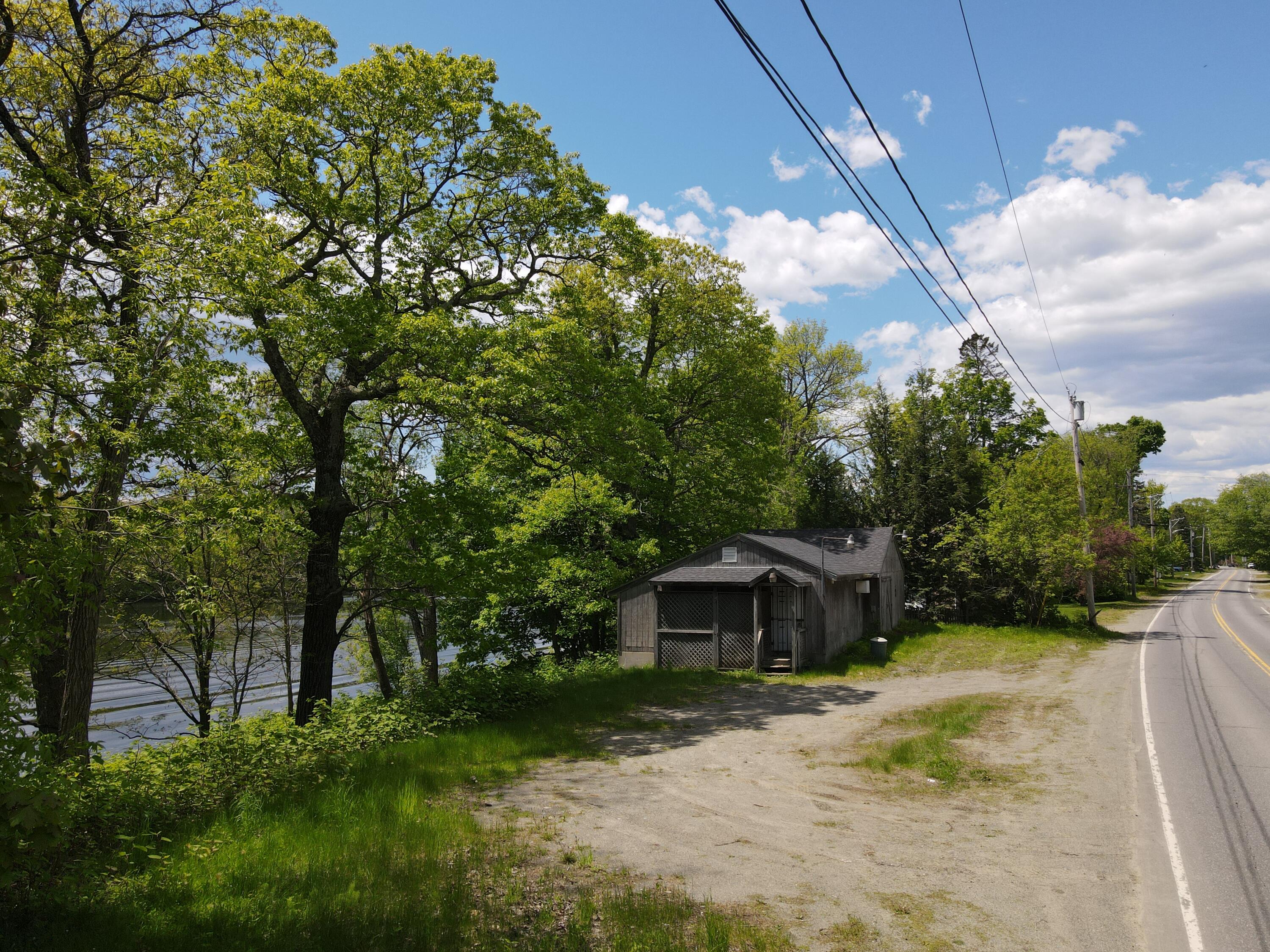 57 & 58 River Road Norridgewock ME 04957