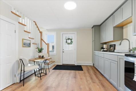 65 Winter Street Lewiston ME 04240