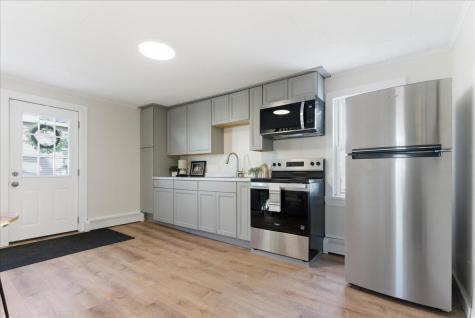 65 Winter Street Lewiston ME 04240