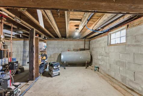 65 Winter Street Lewiston ME 04240