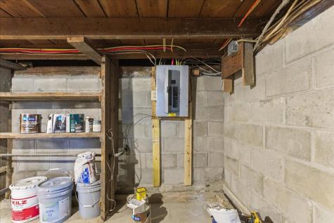 65 Winter Street Lewiston ME 04240