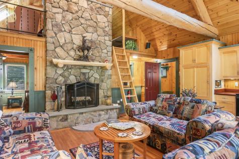 669 S Strong Road Strong ME 04983