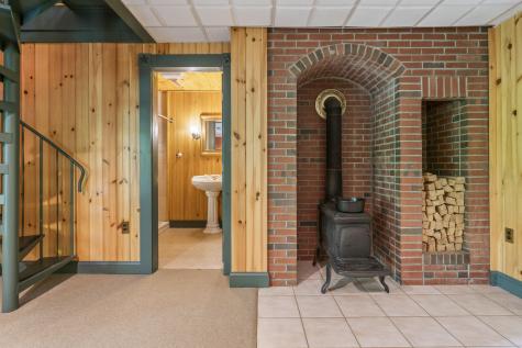 669 S Strong Road Strong ME 04983