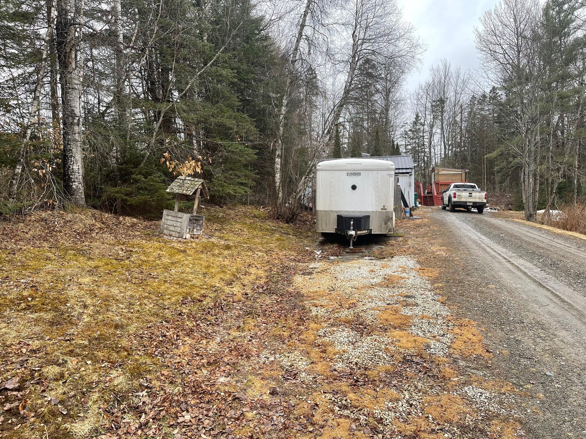 9 Jackson Dexter ME 04930