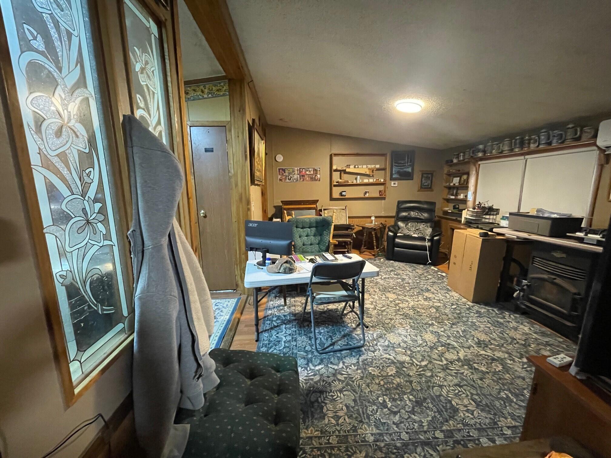 9 Jackson Dexter ME 04930