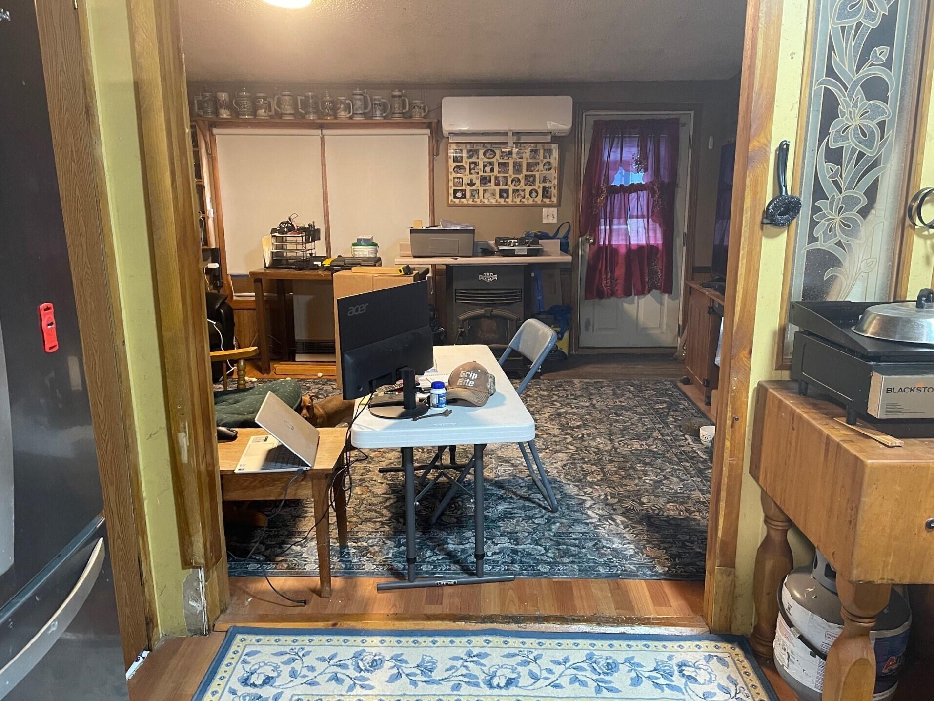 9 Jackson Dexter ME 04930