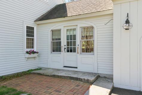 33 Smith Road Hallowell ME 04347