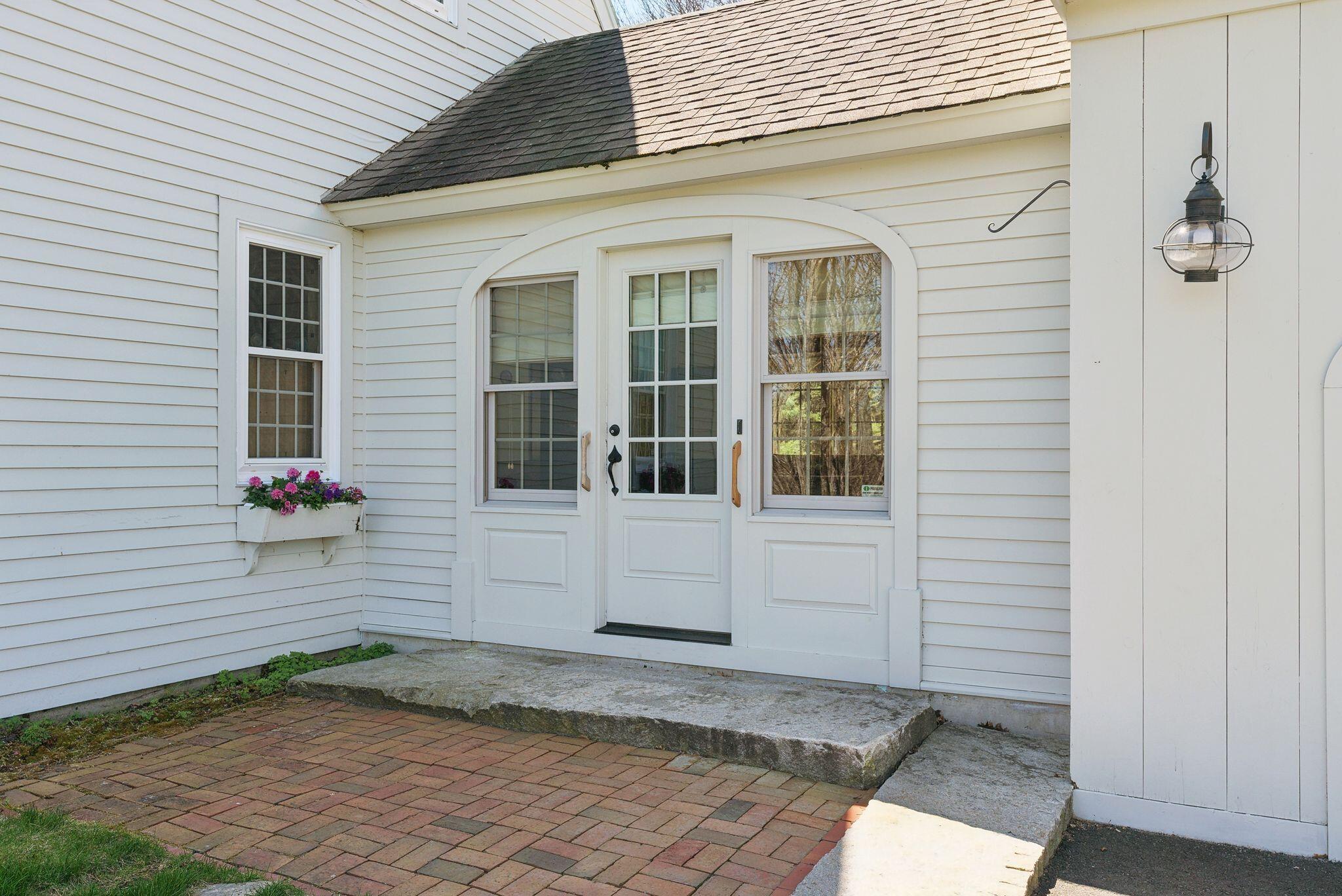 33 Smith Road Hallowell ME 04347