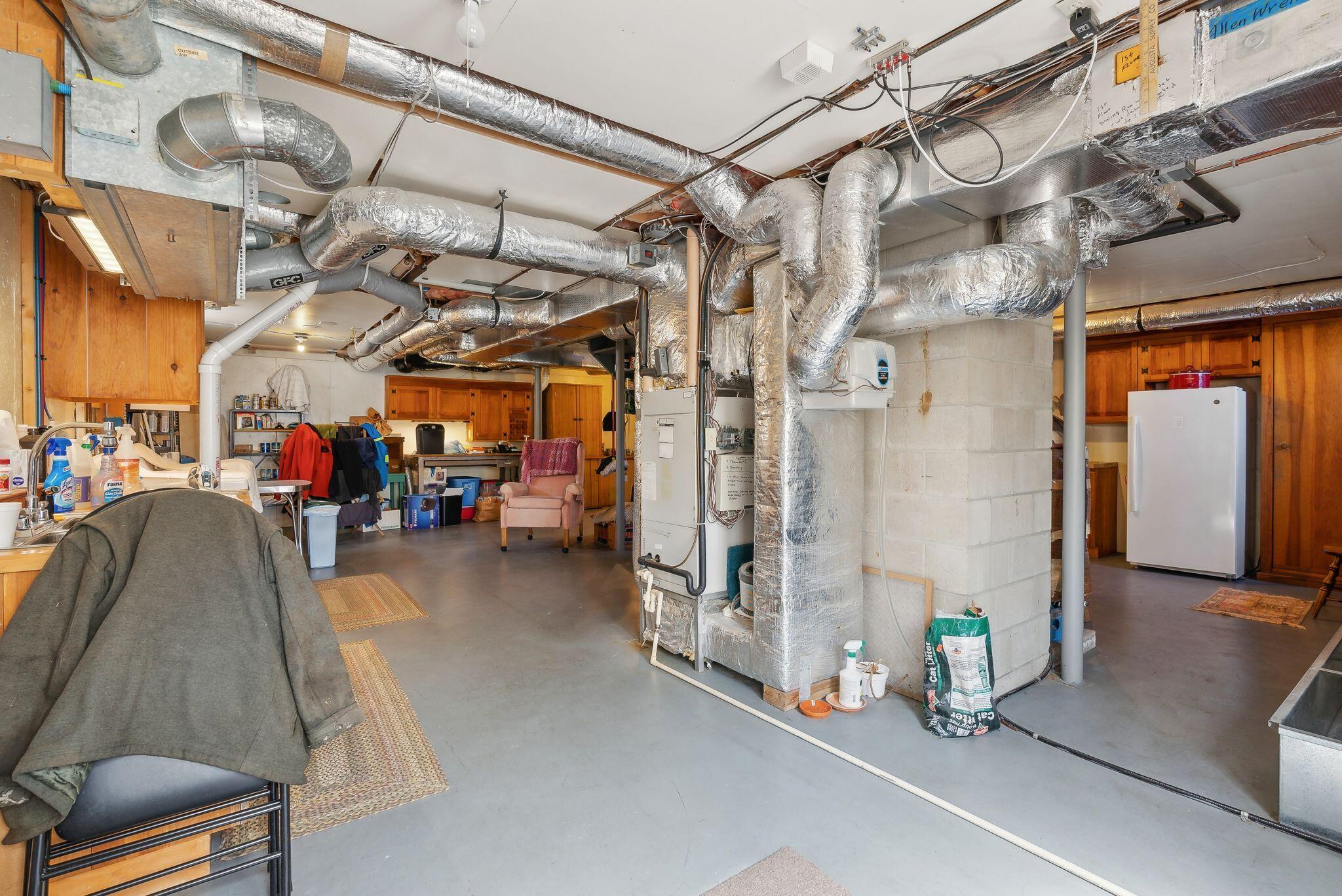 33 Smith Road Hallowell ME 04347