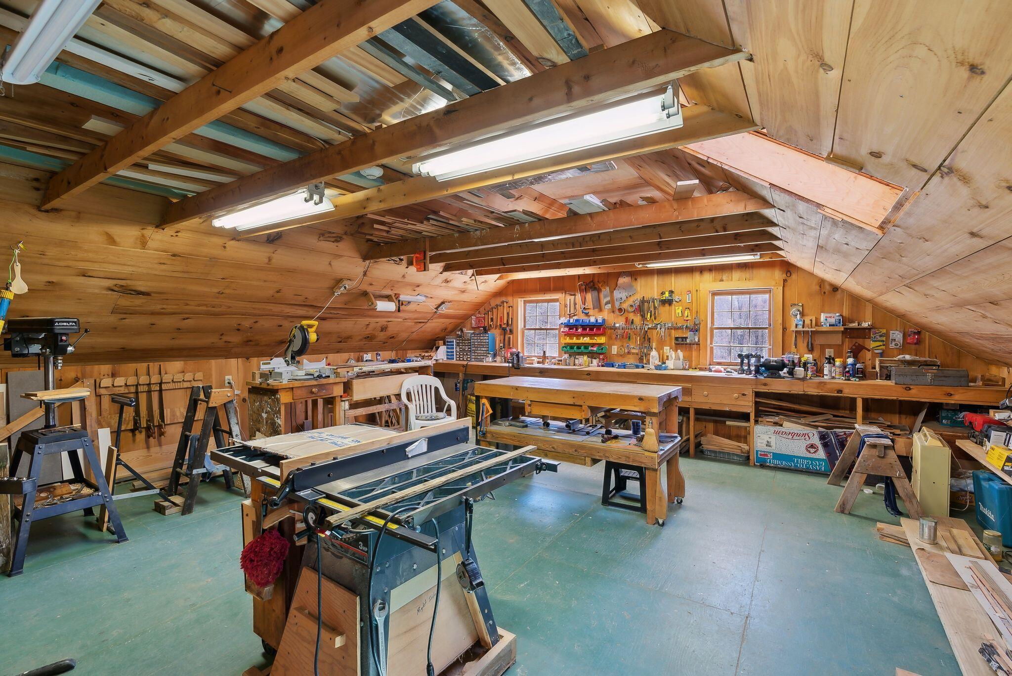 33 Smith Road Hallowell ME 04347