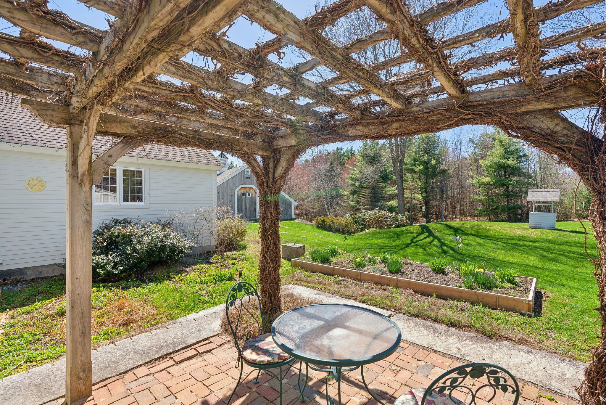 33 Smith Road Hallowell ME 04347