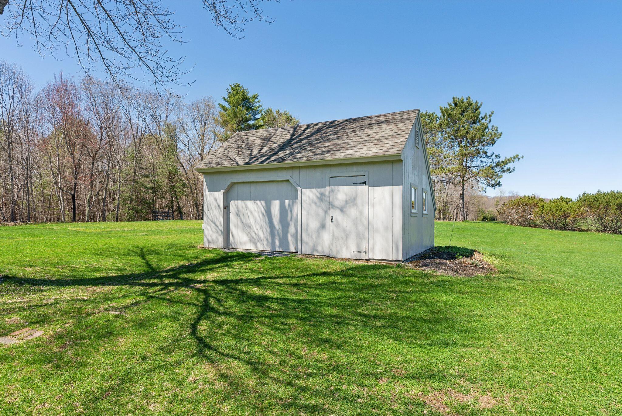 33 Smith Road Hallowell ME 04347