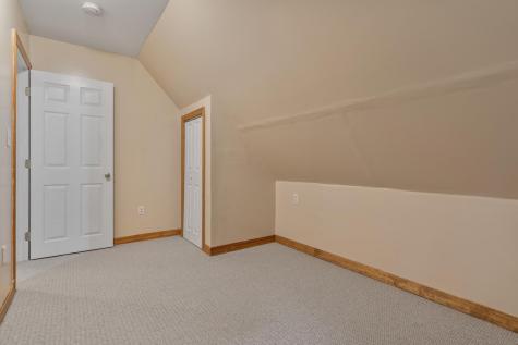 113 Lewis Road Naples ME 04055