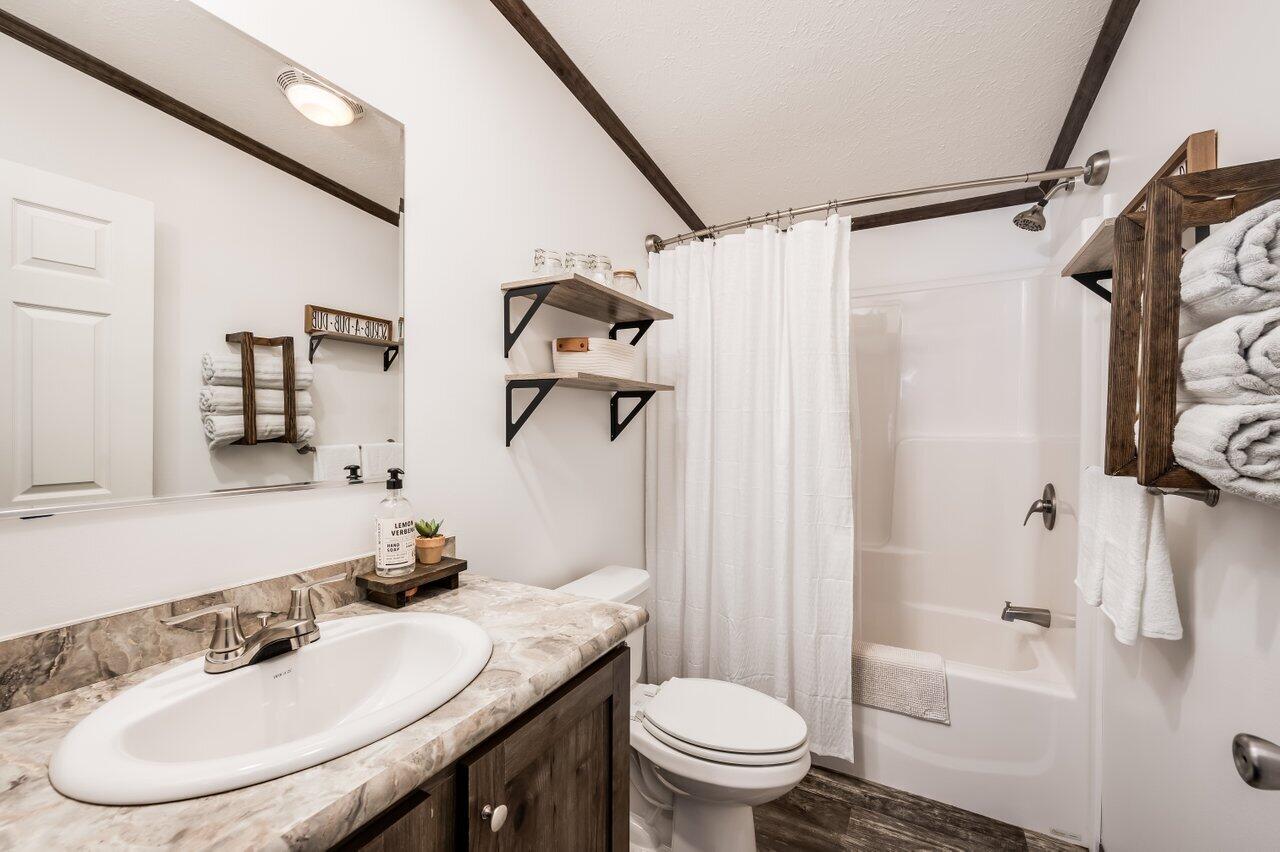 63 Dandy Road Acton ME 04001