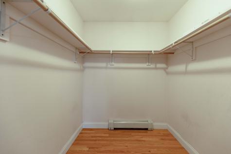 15 Eisenhower Court Naples ME 04055