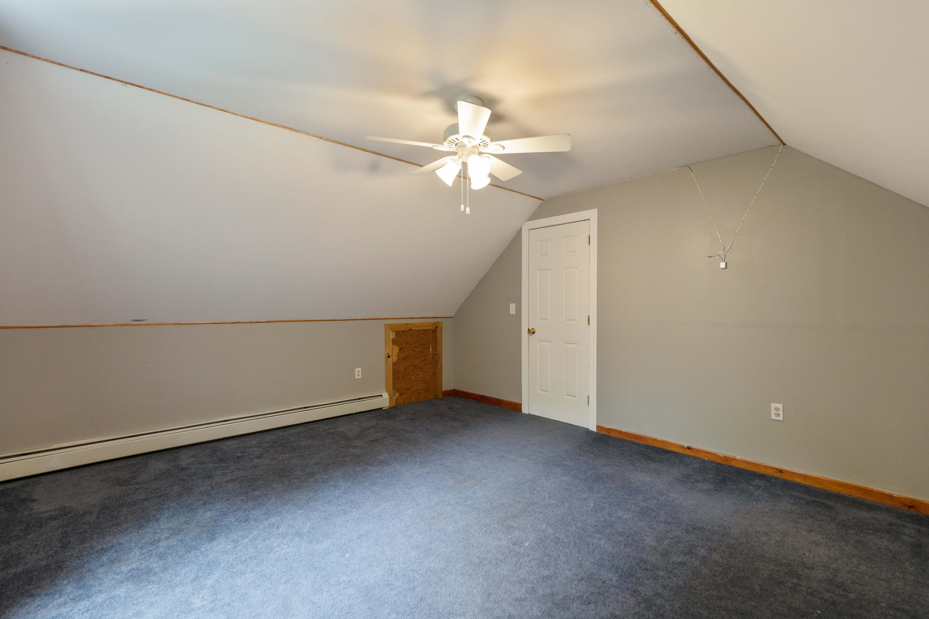 15 Eisenhower Court Naples ME 04055