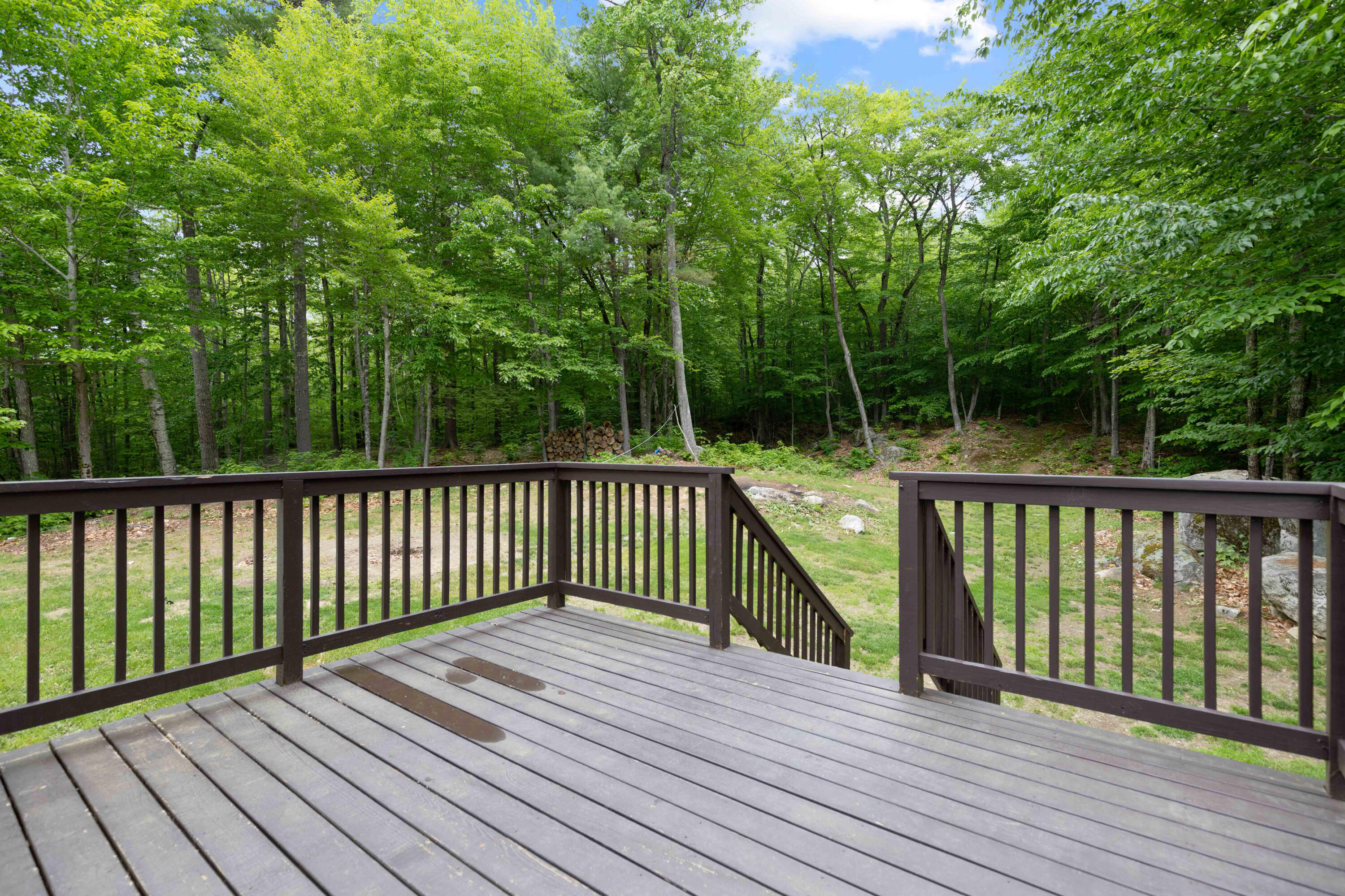 15 Eisenhower Court Naples ME 04055