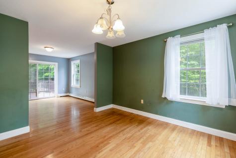 15 Eisenhower Court Naples ME 04055