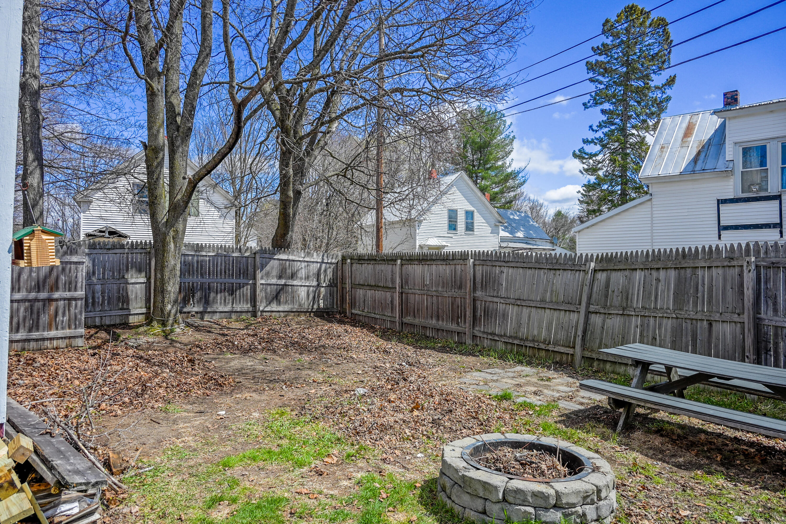 5 Hazen Street Norway ME 04268