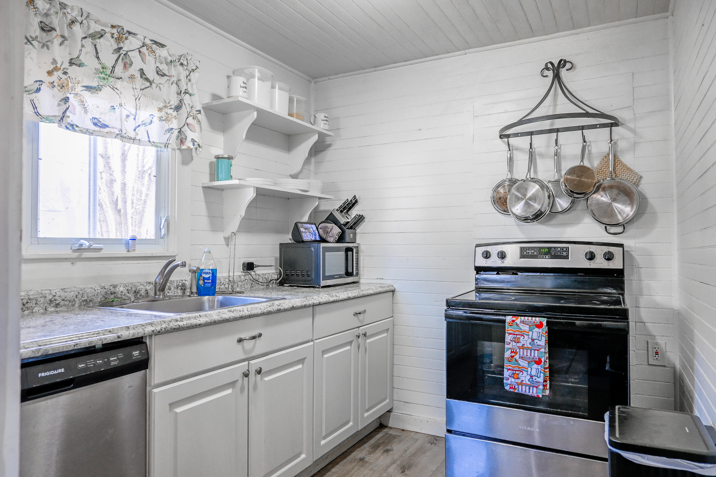 5 Hazen Street Norway ME 04268