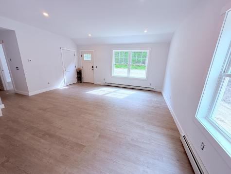 32 Raptor Ridge Road Limerick ME 04048