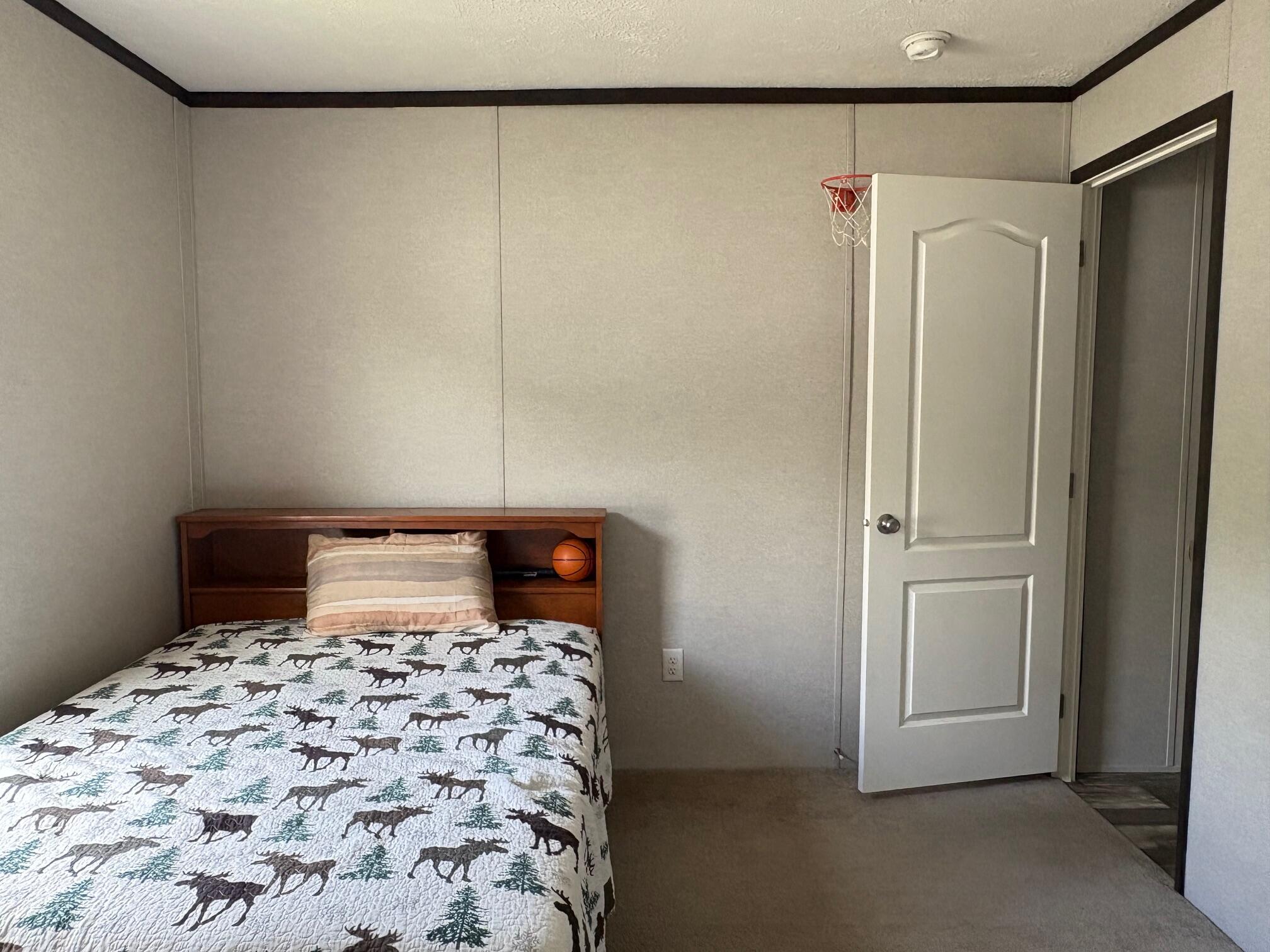 13 Rw Macleod Lane Belfast ME 04915