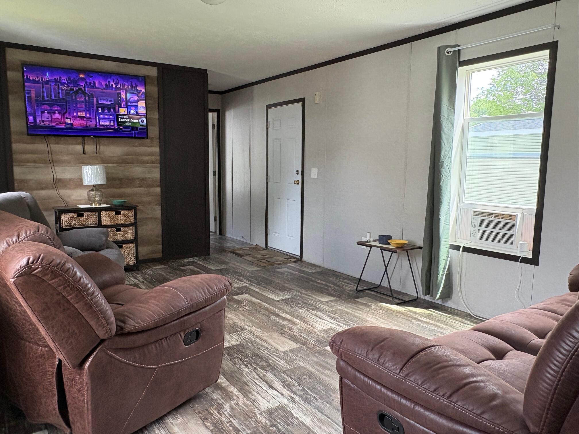 13 Rw Macleod Lane Belfast ME 04915