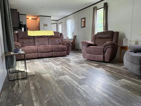 13 Rw Macleod Lane Belfast ME 04915