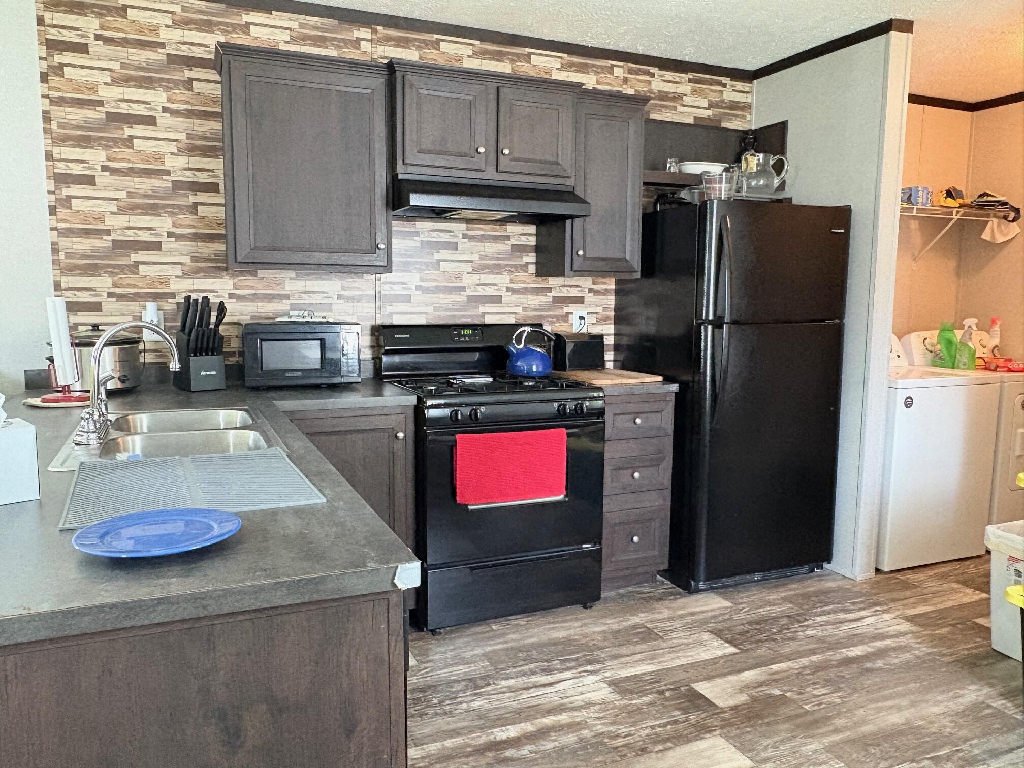 13 Rw Macleod Lane Belfast ME 04915