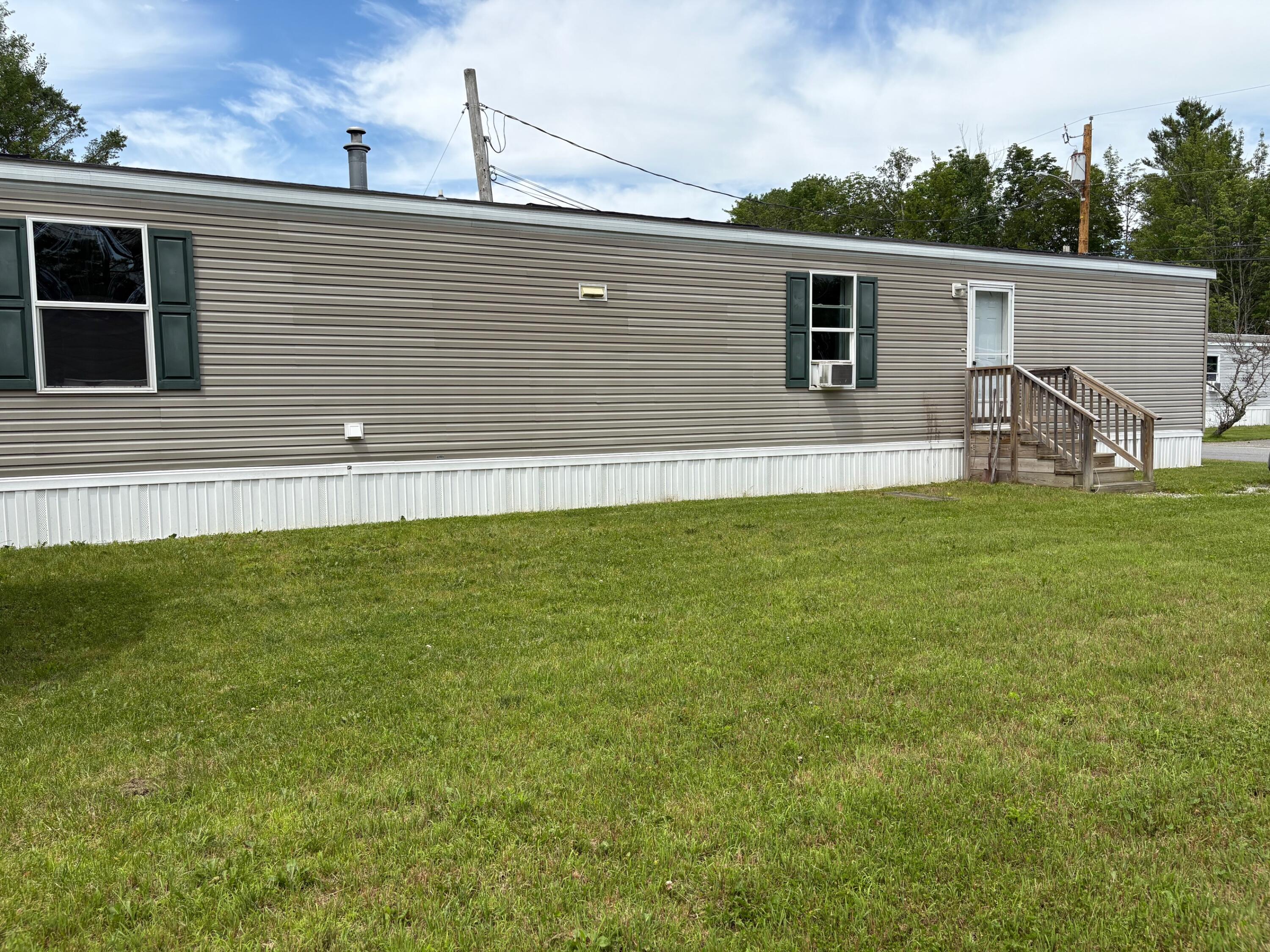 13 Rw Macleod Lane Belfast ME 04915