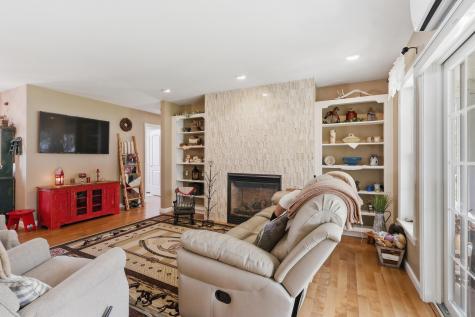 46 Longwood Drive Gardiner ME 04345