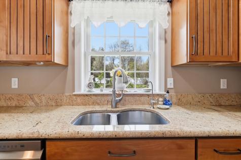 46 Longwood Drive Gardiner ME 04345