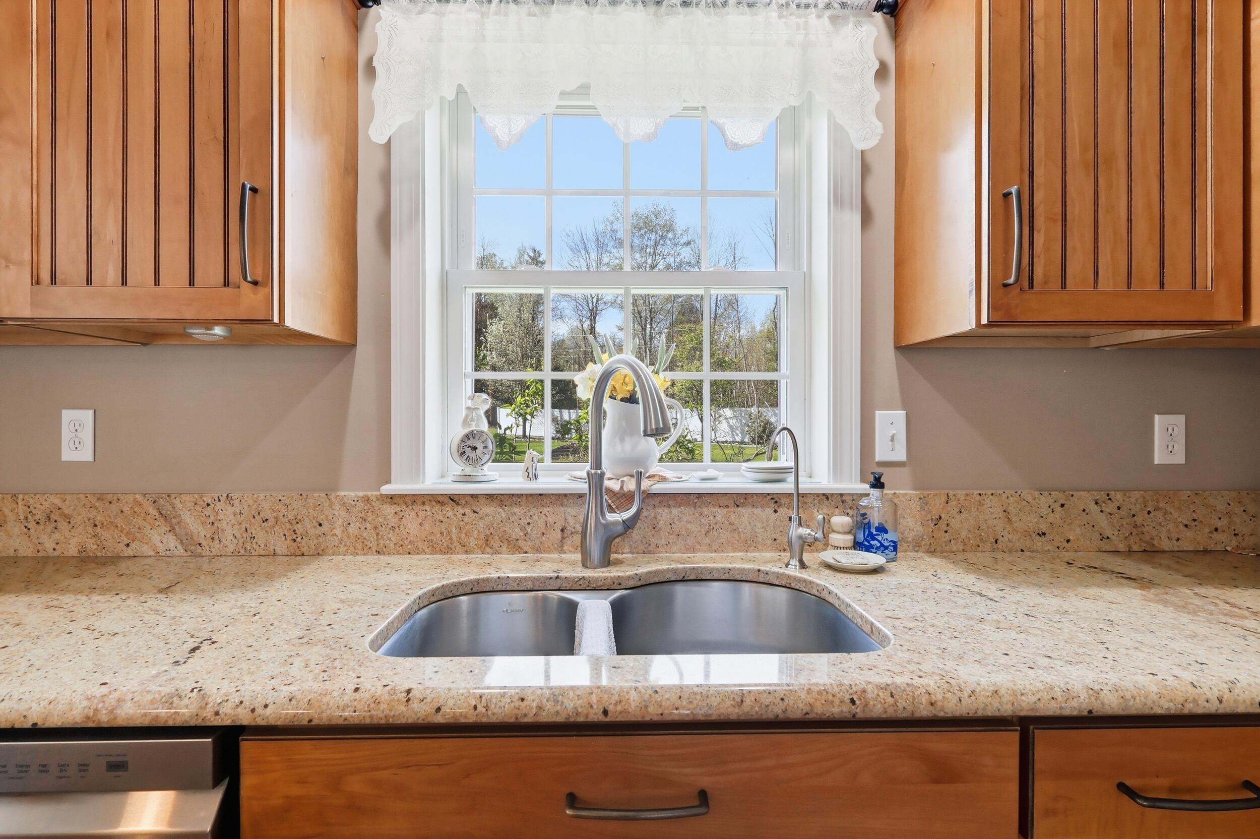 46 Longwood Drive Gardiner ME 04345
