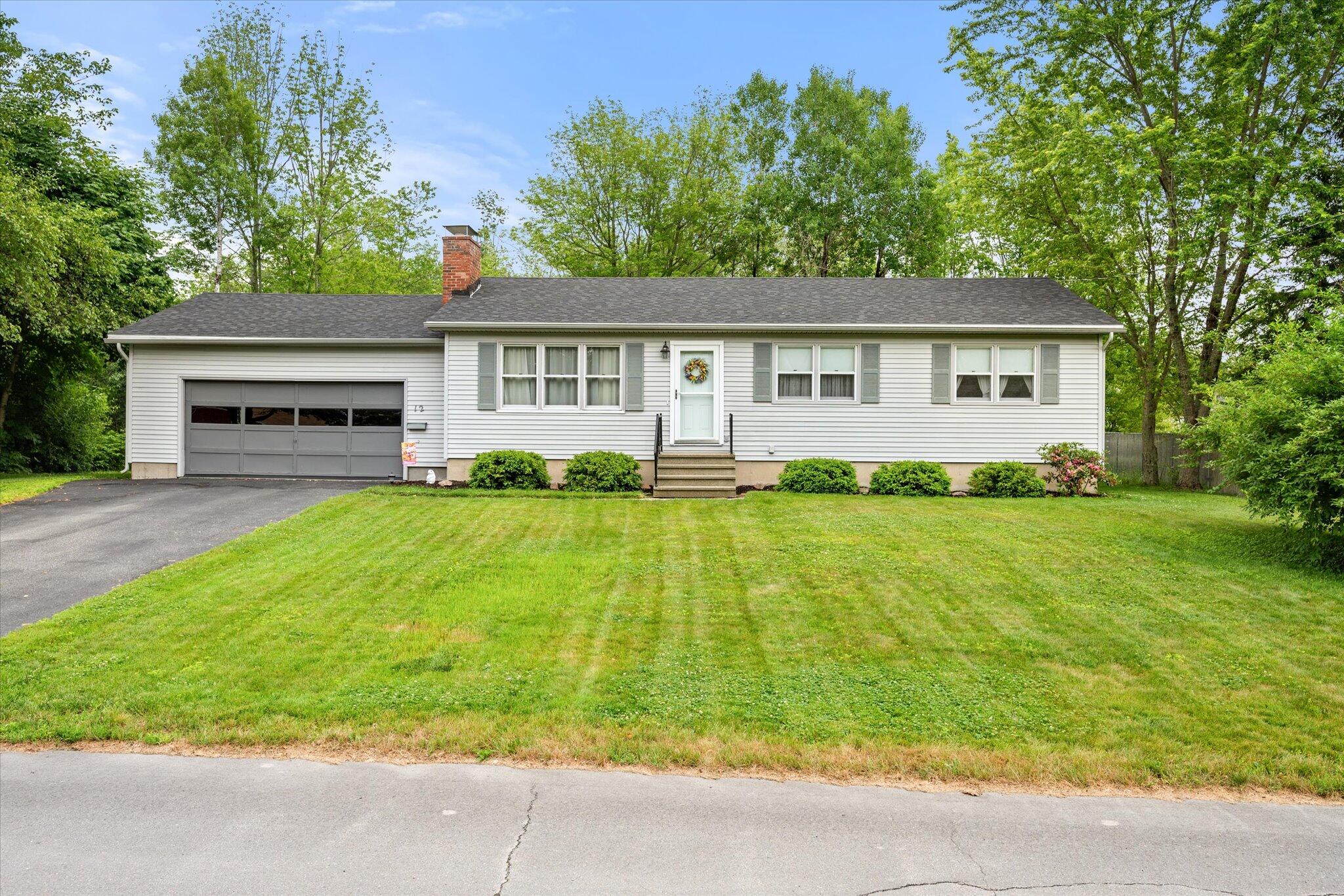 12 Friar Tuck Lane Brewer ME 04412