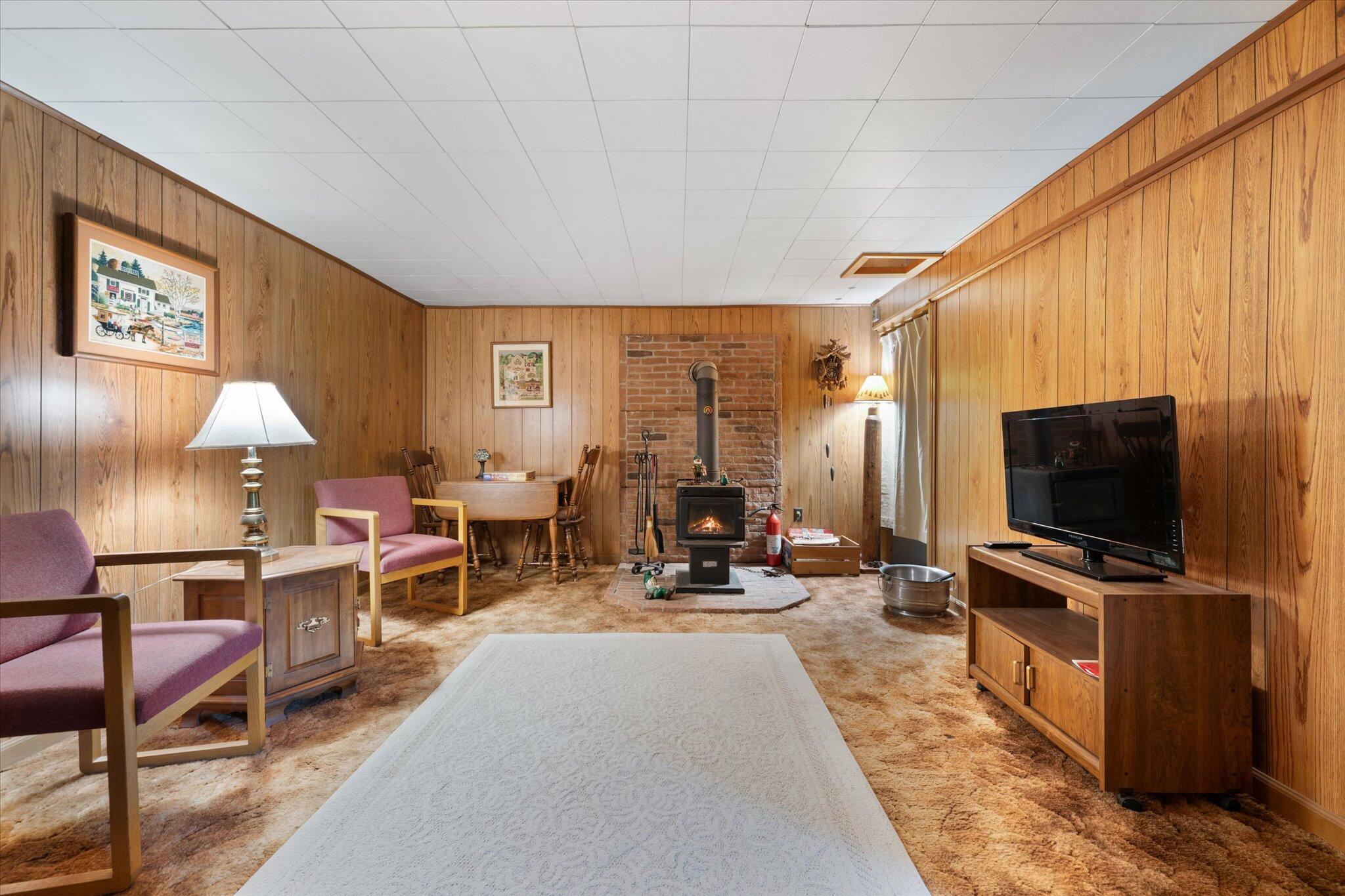 12 Friar Tuck Lane Brewer ME 04412