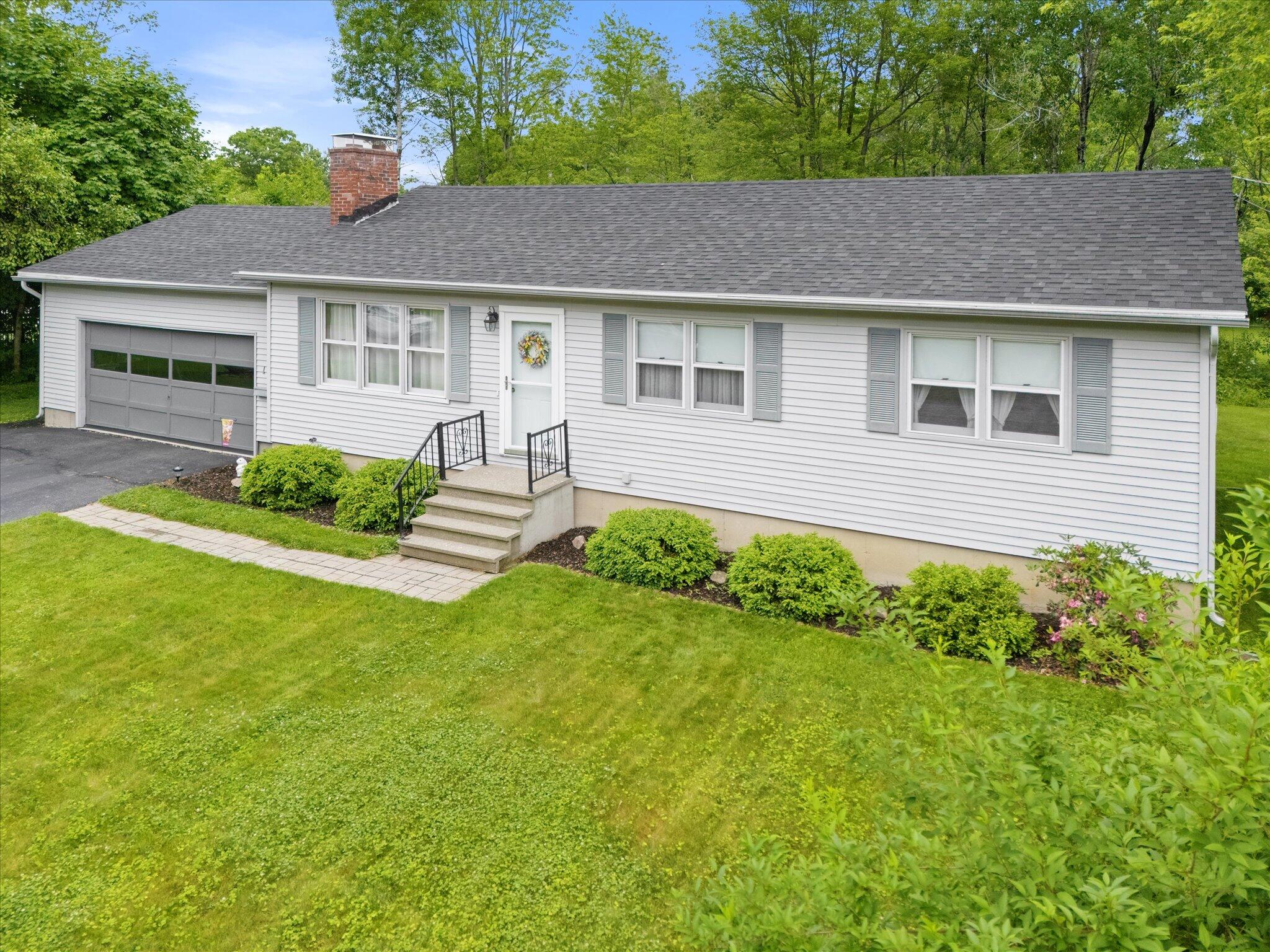 12 Friar Tuck Lane Brewer ME 04412