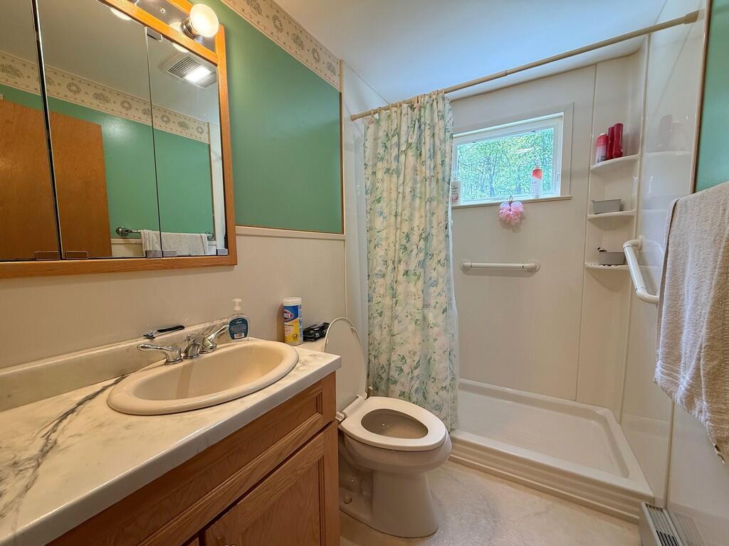 13 Hyde Road Jay ME 04239