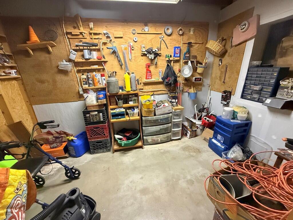 13 Hyde Road Jay ME 04239