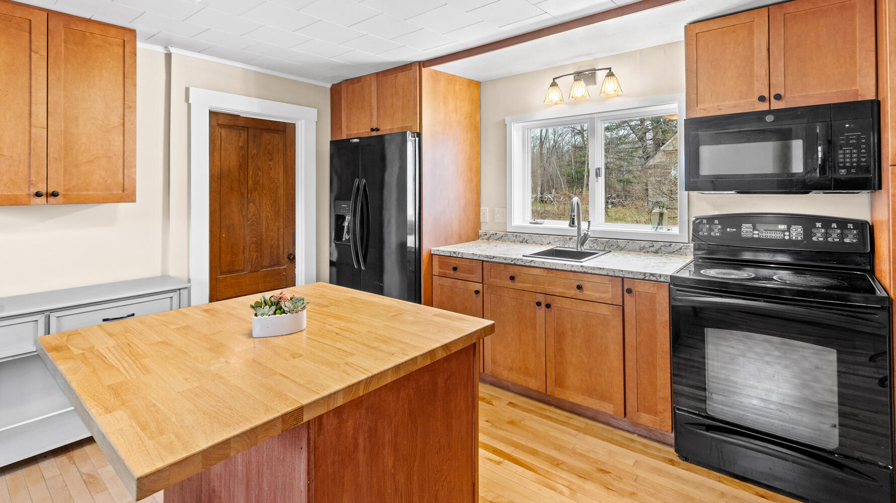 64 Penobscot Street Orono ME 04473