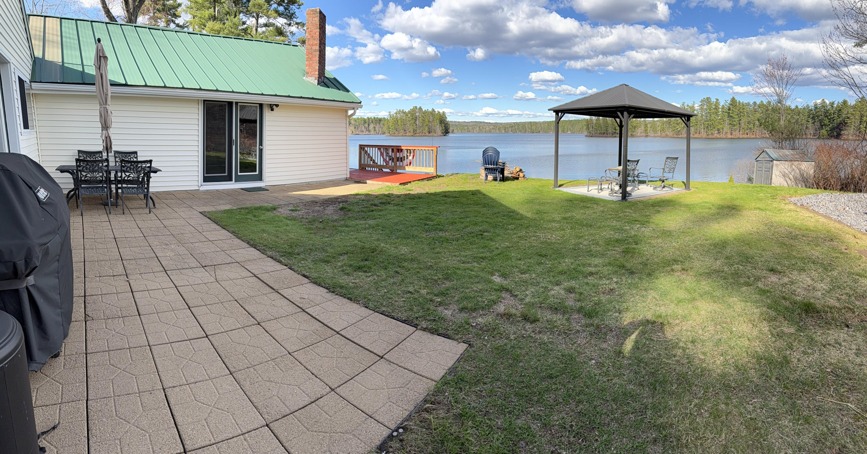 77 Meadow Road Raymond ME 04071