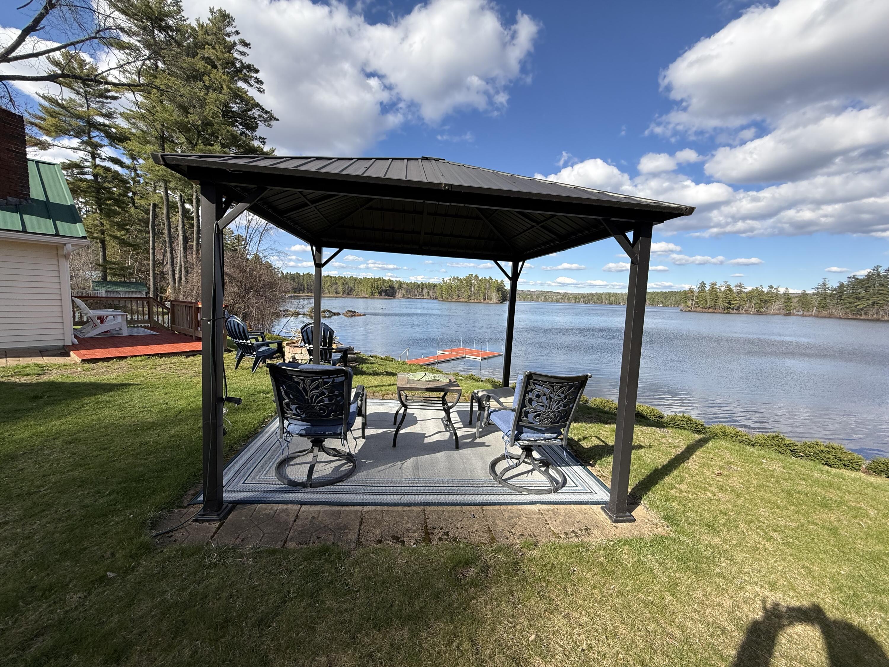 77 Meadow Road Raymond ME 04071