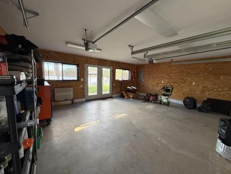 77 Meadow Road Raymond ME 04071