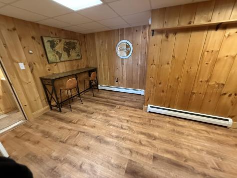 77 Meadow Road Raymond ME 04071