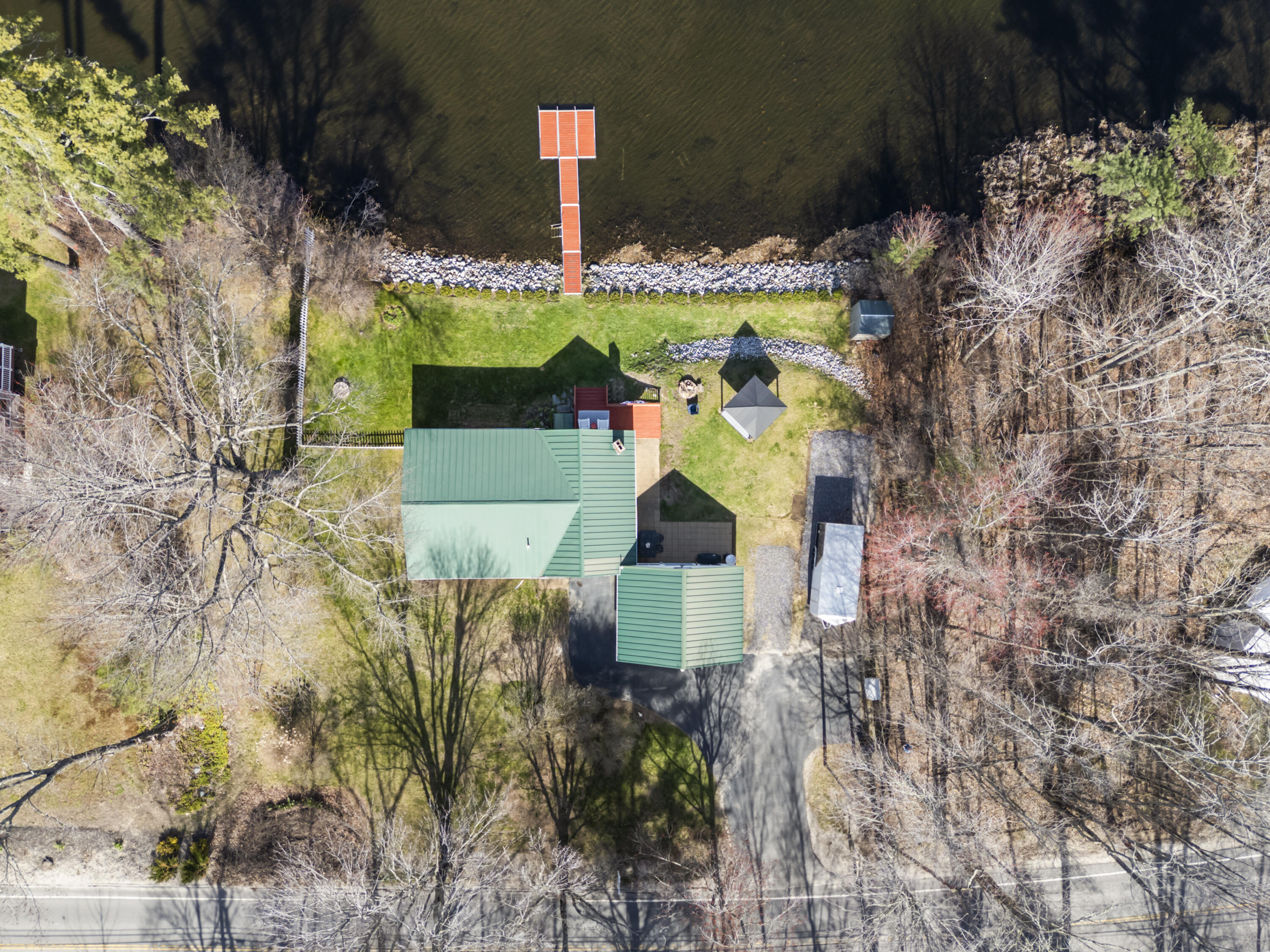77 Meadow Road Raymond ME 04071