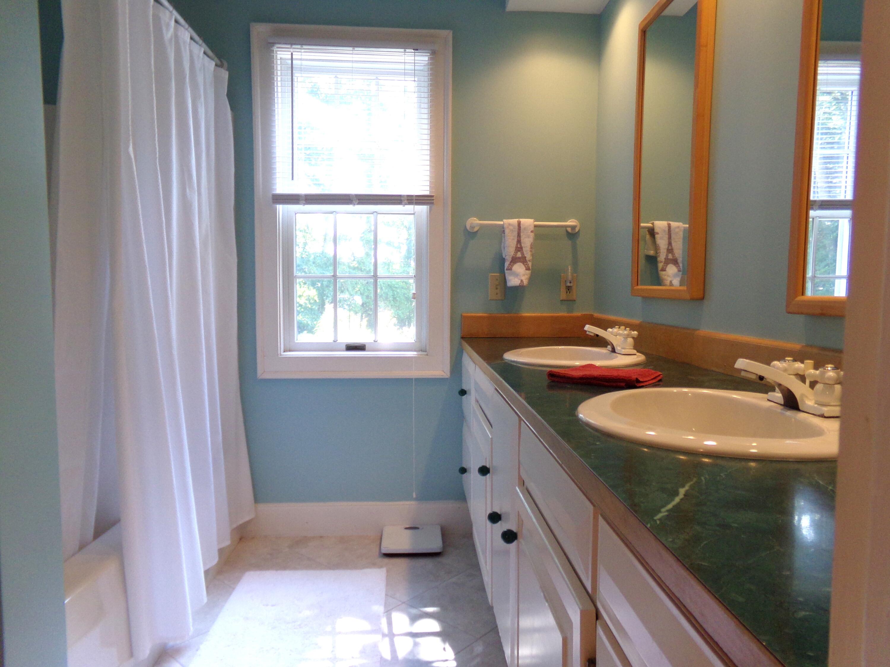 5 Main Street Sorrento ME 04677