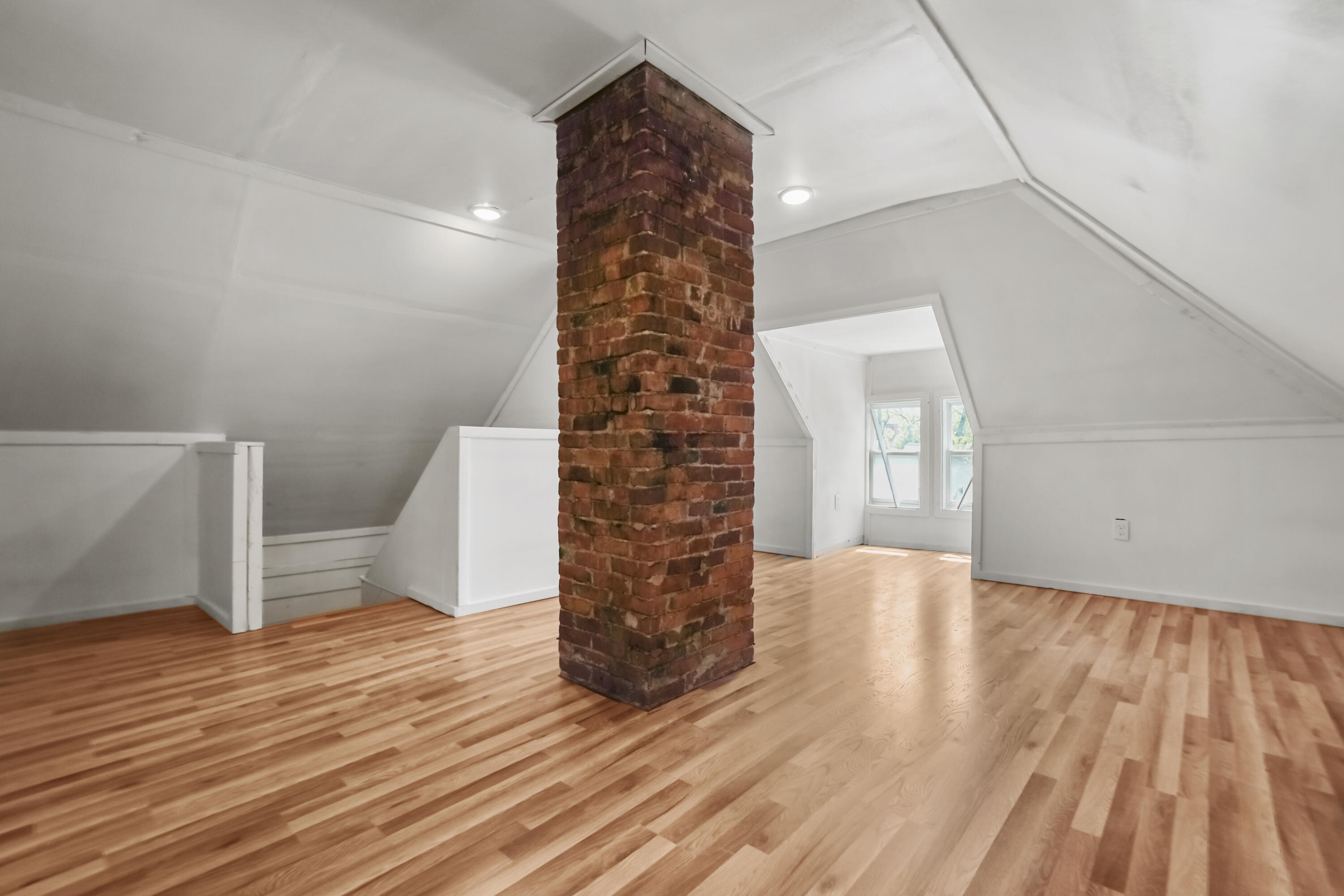 12 E Summer Street Bangor ME 04401